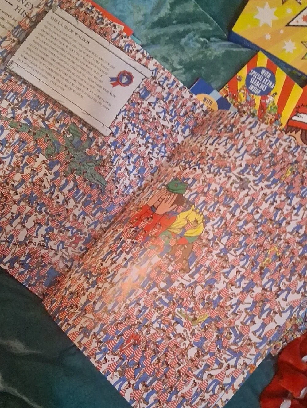 Where's Waldo the Super Six Book Collectoon with Bonus Jigsaw Puzzle - New!